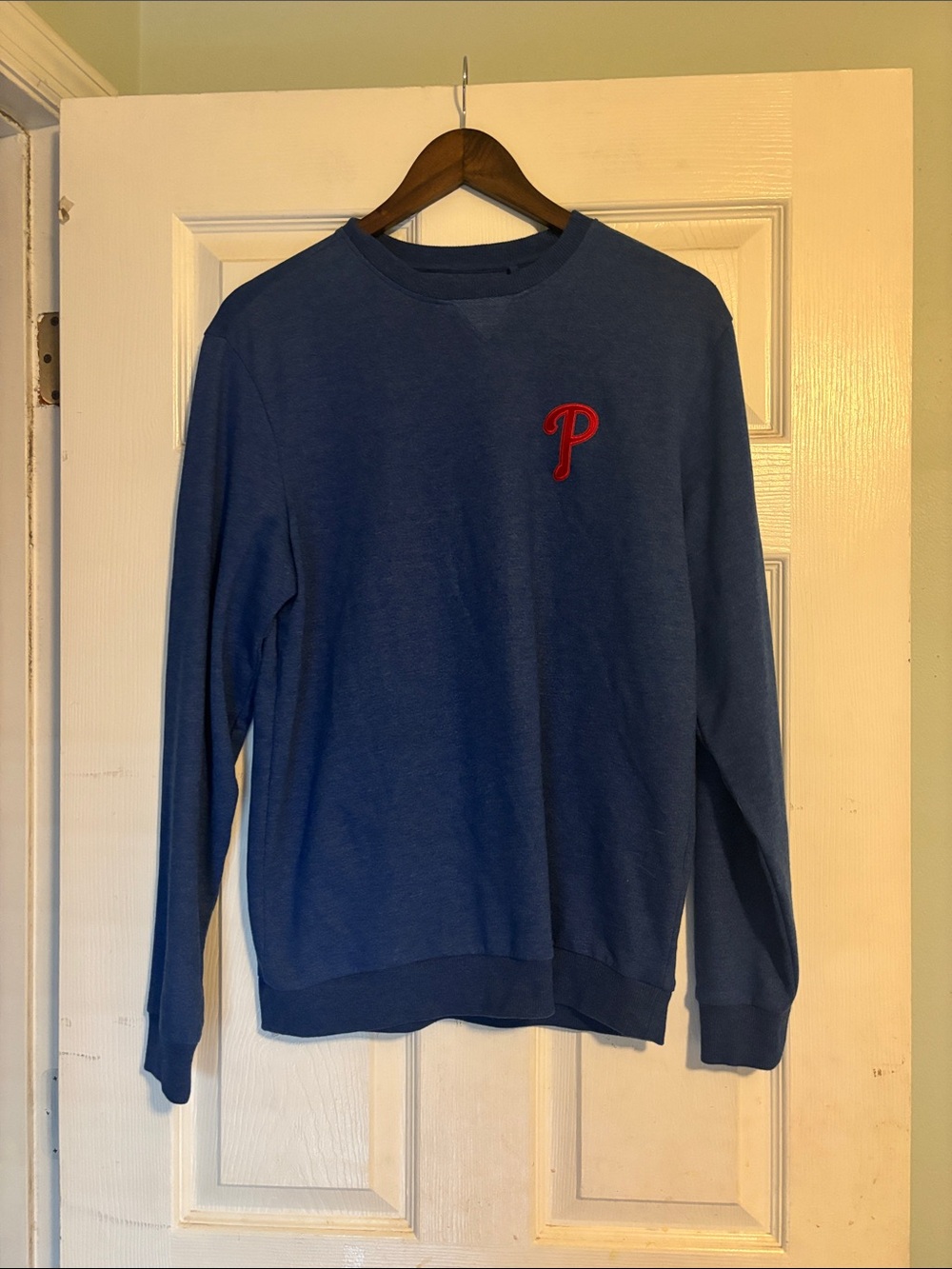 Philadelphia Phillies Antigua Blue Crewneck